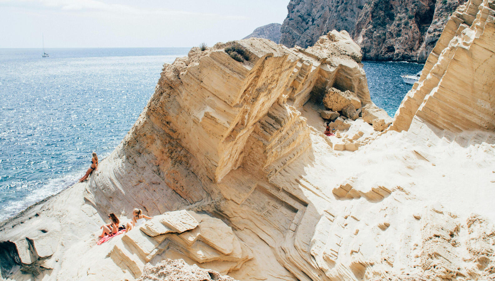 Untitled Costa Blanca coastline with golden sands, perfect for Canadian expats moving to Alicante