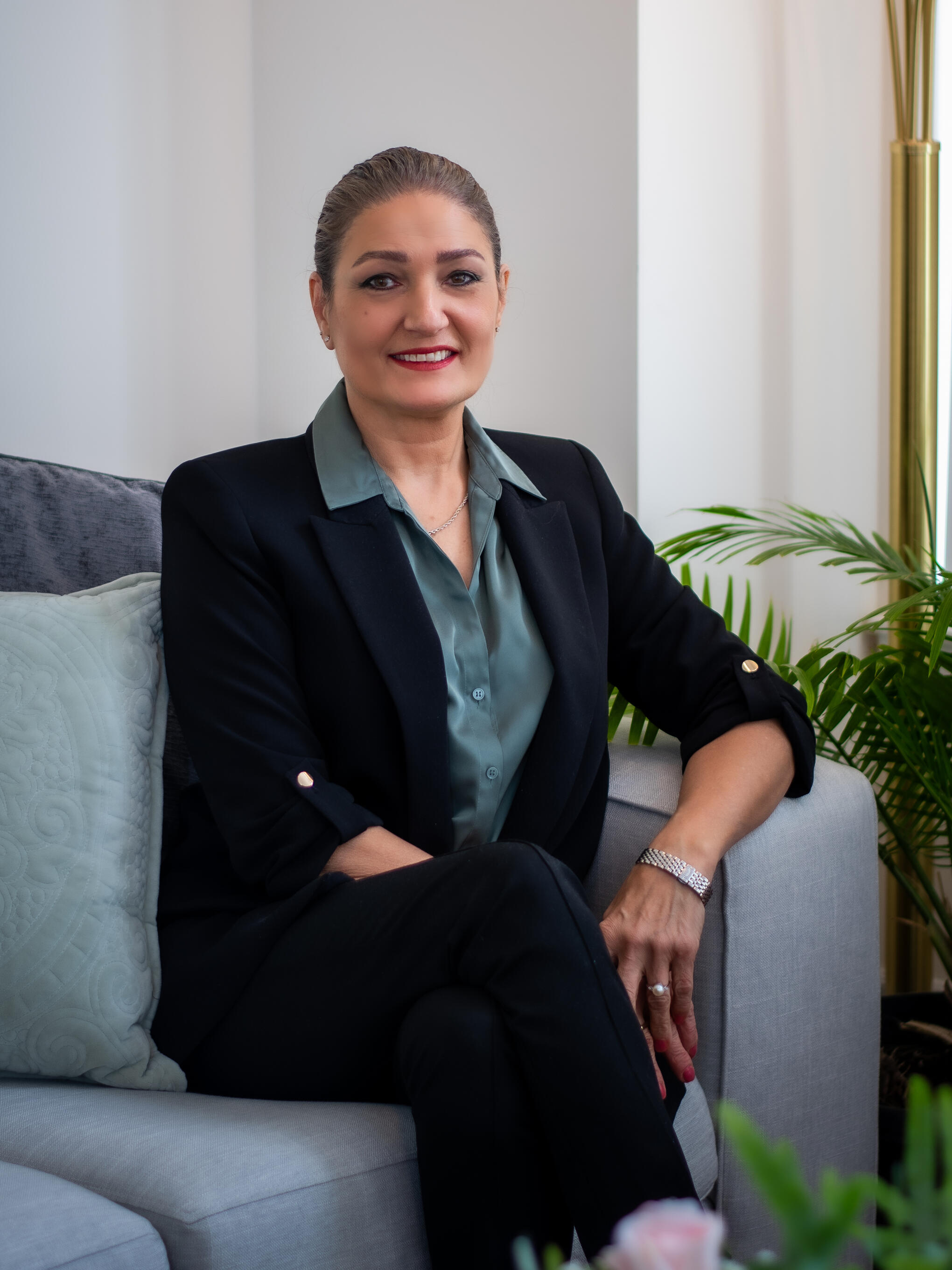 Expert real estate agent Expert real estate agent helping Canadians buy homes in Costa Blanca, Alicante.